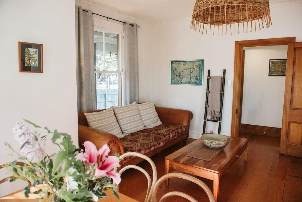 Bow Street Apartments & Cottage Raglan Buitenkant foto