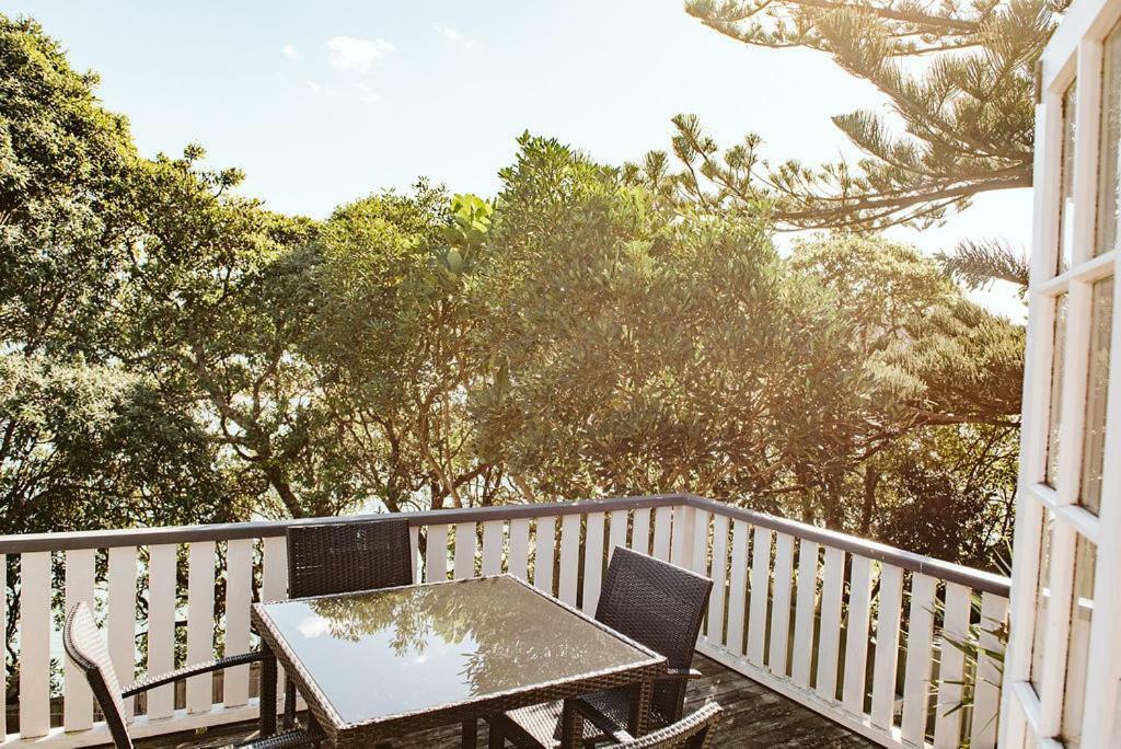 Bow Street Apartments & Cottage Raglan Buitenkant foto